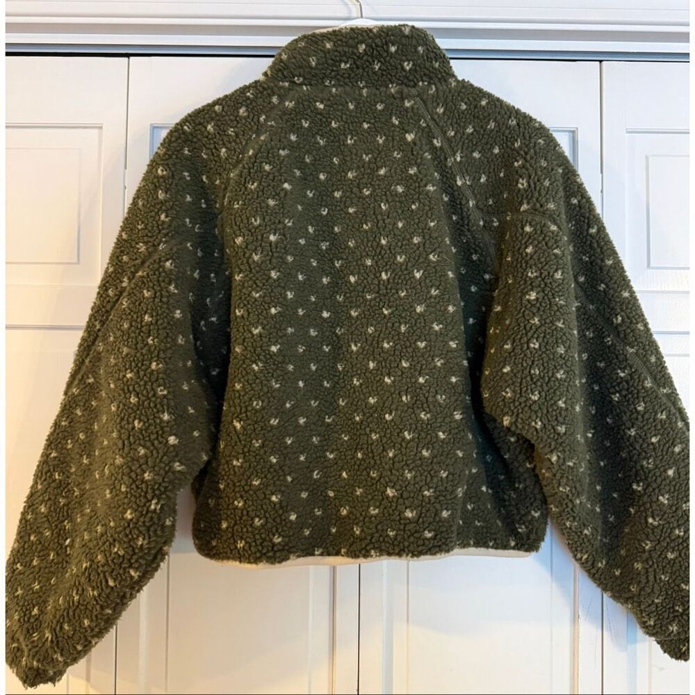 Blank NYC green printed Sherpa oversized jacket size M - Picture 8 of 10